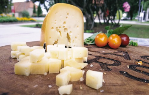 Nīcas siers ar pievienoto vērtību