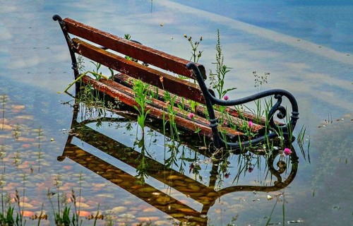 Plūdu apdraudējums: kas jāzina pirms īpašuma pirkuma vai būvniecības