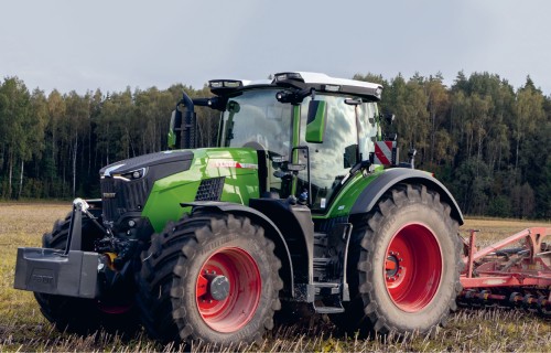 Fendt Roadshow Latvijā prezentē jaunos lieljaudas traktorus